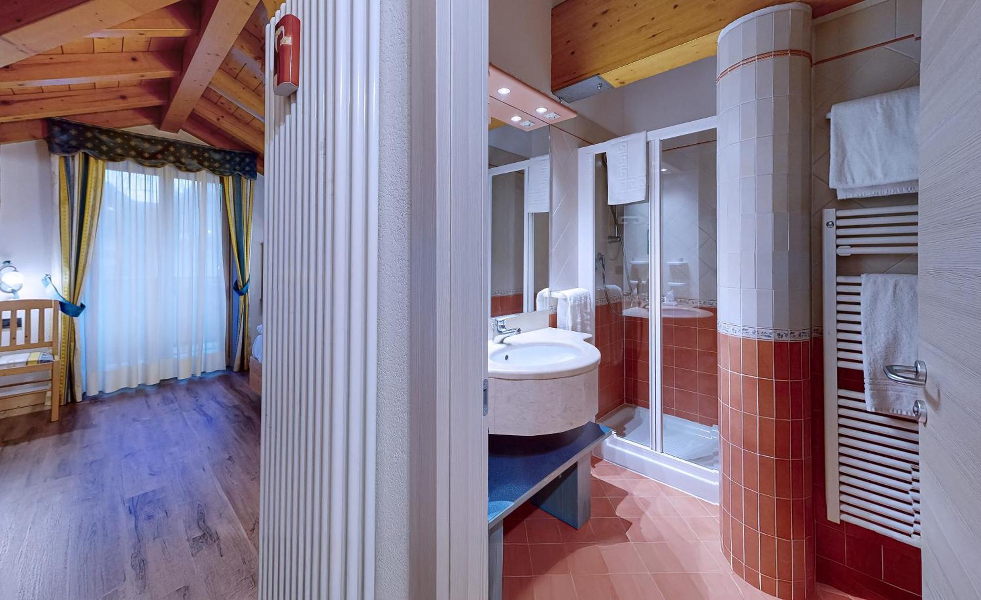 Hotel Madonna Delle Nevi Фольгарида Экстерьер фото